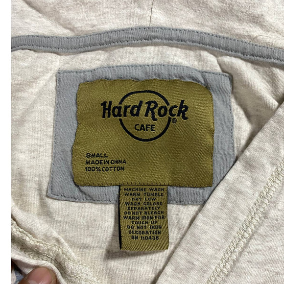 Vintage Hard Rock Cafe Osaka Pullover Hoodie Women's Small - Picture 4 of 9
